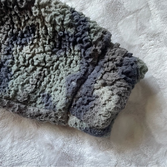 American Eagle Camo Sherpa Quarter Zip Sweatshirt Size Medium - Picture 6 of 12